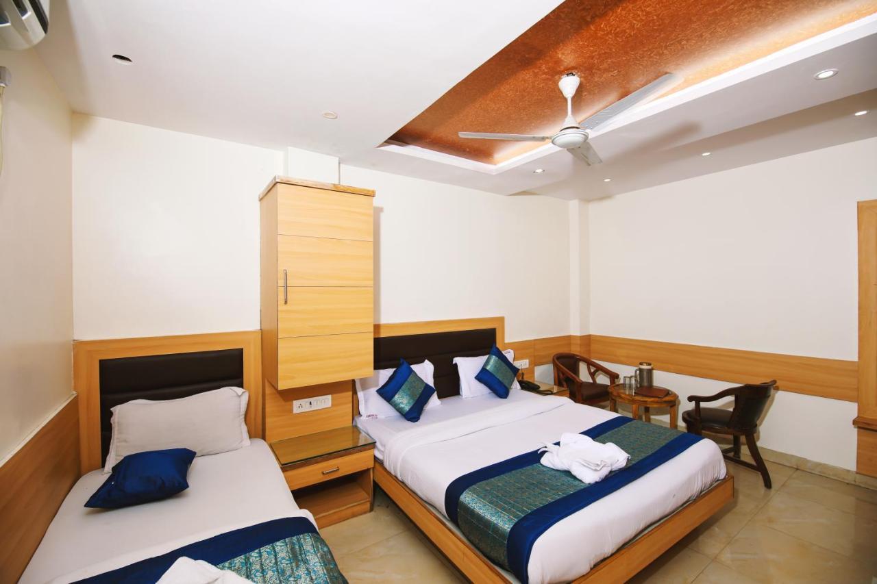 Hotel Lav Kush Deluxe " 3 Min Walking From New Delhi Railway Station " Exterior foto